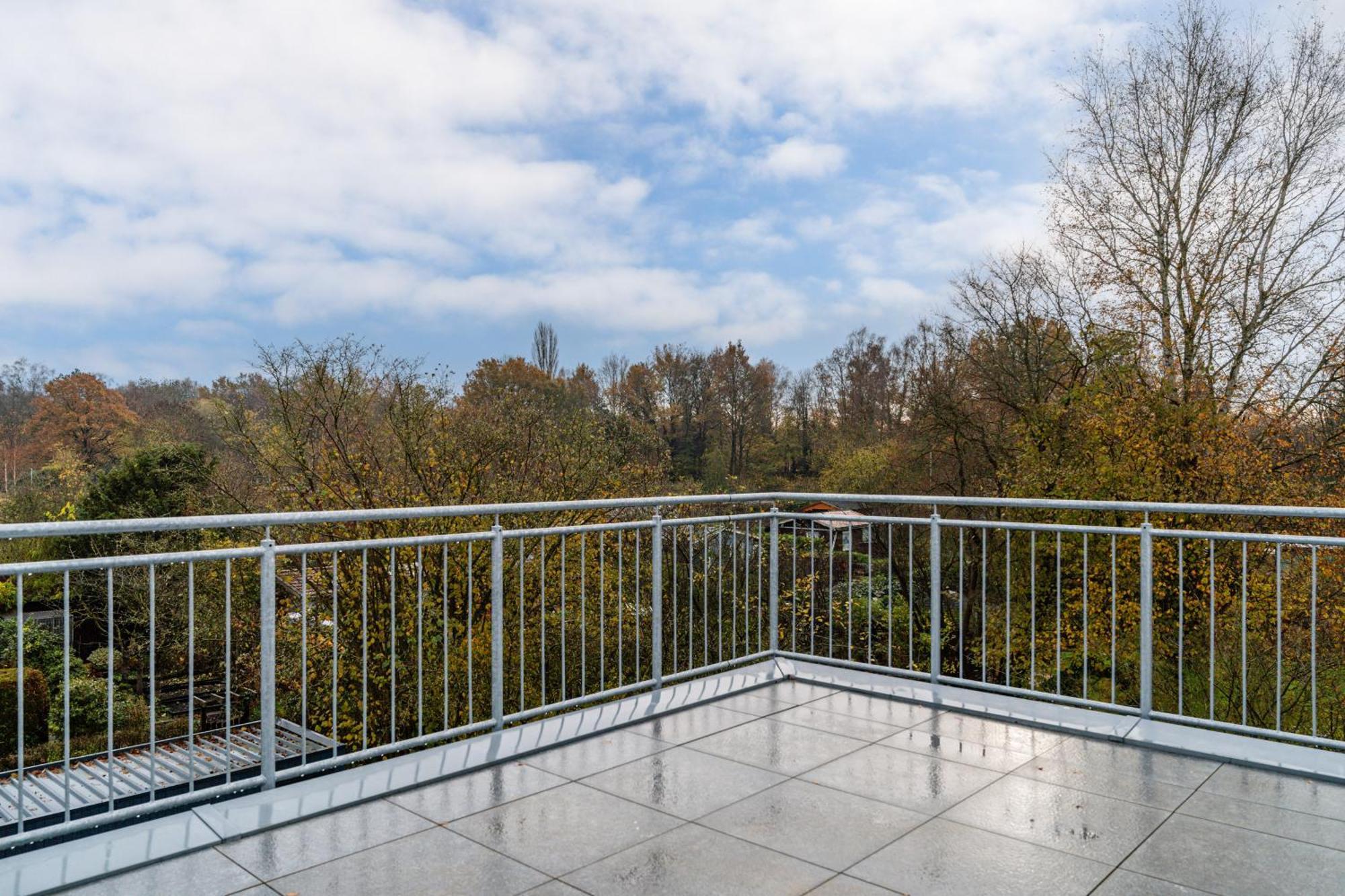 Penthouse Am Marschweg Lägenhet Oldenburg Exteriör bild